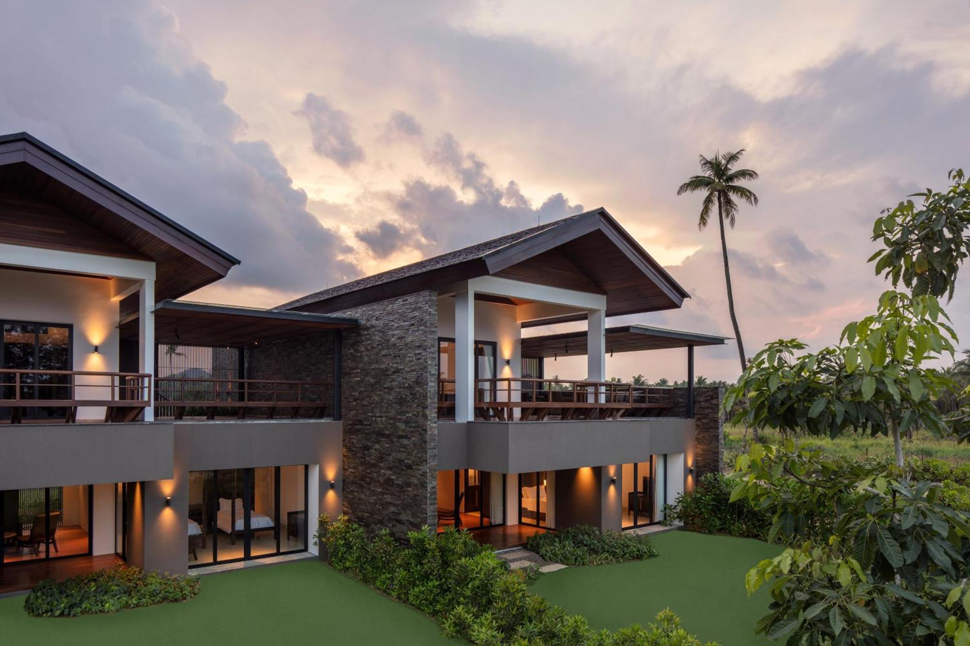 One Bedroom Upper Garden Suite